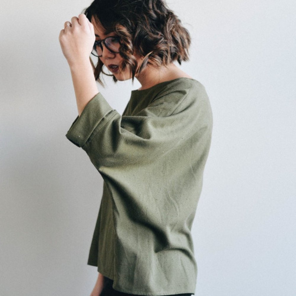 Jamie + The Jones T-Top in Olive Size M (Reg. Length)